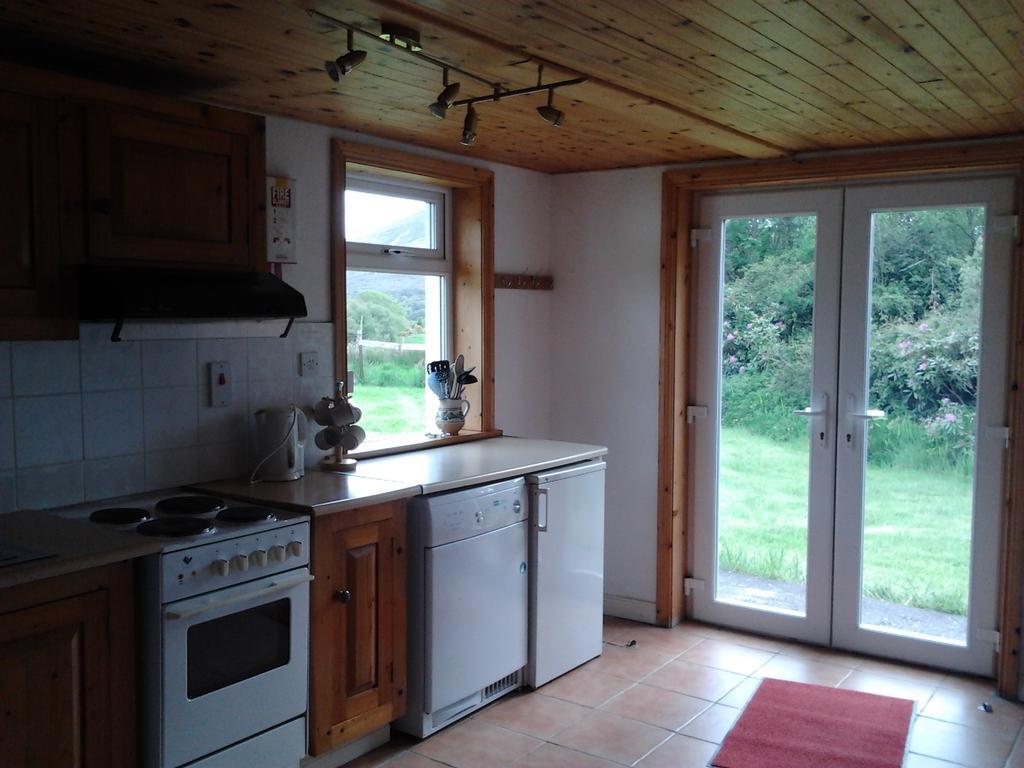 Westland Traditional Cottage Dated 1700'S Ardea Chambre photo