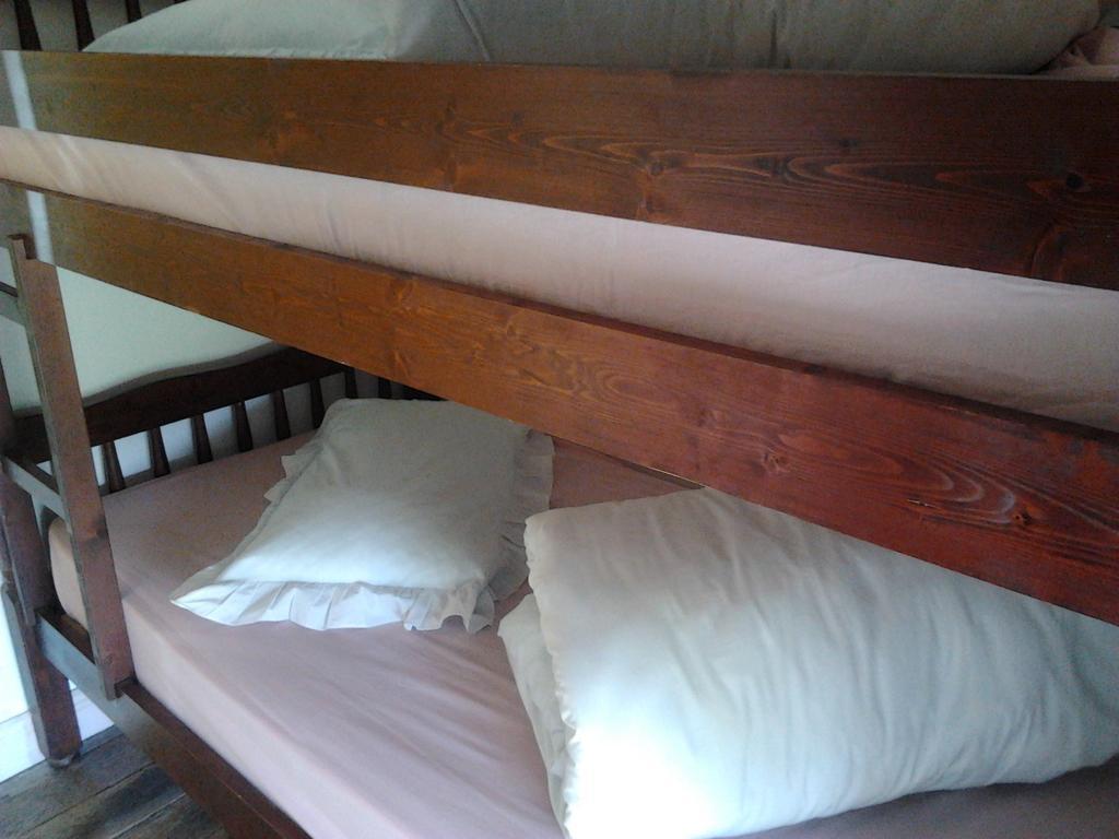 Westland Traditional Cottage Dated 1700'S Ardea Chambre photo