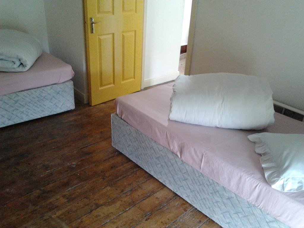 Westland Traditional Cottage Dated 1700'S Ardea Chambre photo